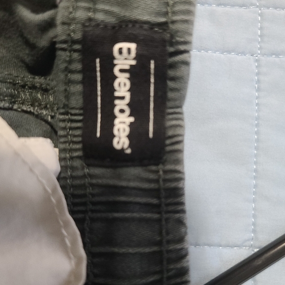 Blue Notes Jeans - Picture 6 of 8